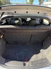Lancia Ypsilon 2013-thumb-13