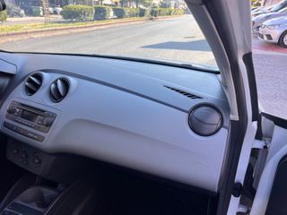 Seat Ibiza 2014-thumb-29