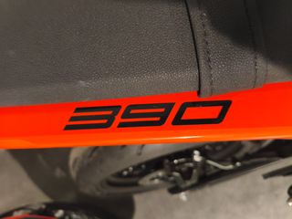 KTM 390 SMC R 2026-thumb-4