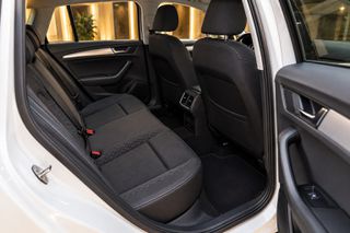 Skoda Karoq 2018 1.6 DIESEL-thumb-15
