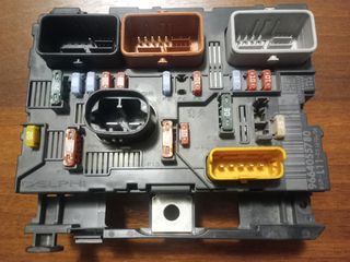 Ασφαλειοθήκη 207 PEUGEOT CITROEN  SIEMENS VDO   BSM  L11-00  9664055780