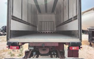 Κόφα Volvo 2008 FH 13 400 EURO-5 ΜΕ ΥΔΡΑΥΛΙΚΗ ΠΟΡΤΑ ΚΑΙ ΡΥΜΟΥΛΚΑ-thumb-44