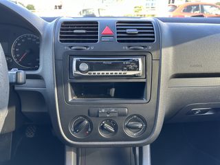 Volkswagen Golf 2007-thumb-10
