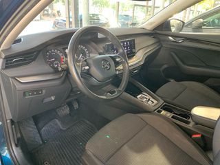 Skoda Octavia 2021-thumb-7