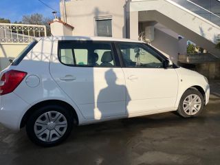 Skoda Fabia 2009 Τιμή συζητήσιμή-thumb-4