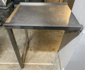 Τραπέζι Ανοξείδωτο Εξόδου Πλυντηρίου 70x62x86Cm - Μεταχειρισμένο.