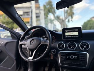 Mercedes-Benz A 180 2014 BlueEfficiency Style-thumb-26