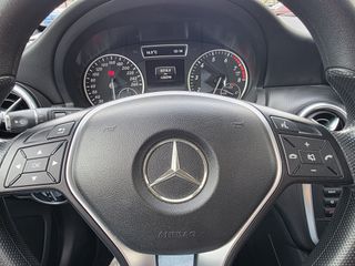 Mercedes-Benz A 180 2014 BlueEfficiency Style-thumb-6