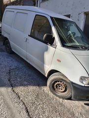 Nissan Vanette 2000