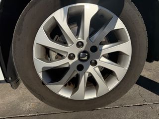 Ζαντες γνησιες 5x112 6x16” ET48 με ελαστικα 205/55r16 goodyear dot22-thumb-1