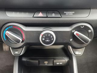 Kia Stonic 2022 1.0 TGDi OPTIMUM, M.HYBRID,PDC,ΟΘΟΝΗ,16"-thumb-37