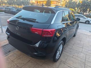 Volkswagen T-Roc 2021 1.0 TSI 115PS ADVANCE-thumb-4
