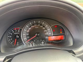 Nissan Micra 2016-thumb-39