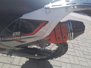 KTM 690 Enduro 2016-thumb-8