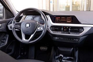 Bmw 116 2022 D AUTO-thumb-10