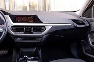 Bmw 116 2022 D AUTO-thumb-11