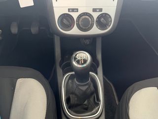 Opel Corsa 2011 1.4 EDITION-thumb-7