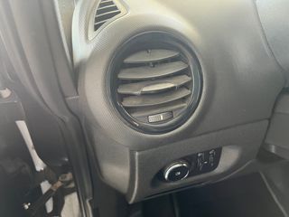 Opel Corsa 2011 1.4 EDITION-thumb-10