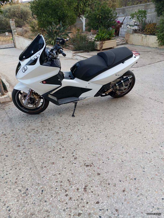 Gilera GP 800 2009