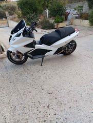Gilera GP 800 2009
