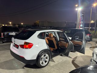 Bmw X1 2011-thumb-18