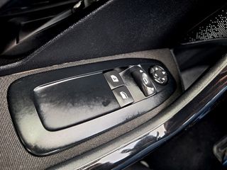 Peugeot 208 2016 1.2 e-VTi Active 82hp-thumb-36