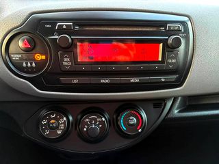 Toyota Yaris 2015 1.4 D-4D 90Hp FACELIFT X TENDANCE-thumb-28