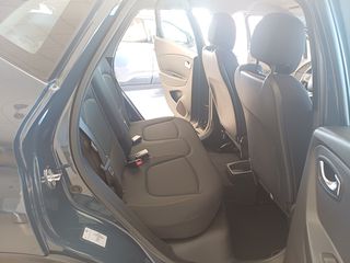 Renault Captur 2018-thumb-51
