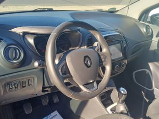 Renault Captur 2018-thumb-15