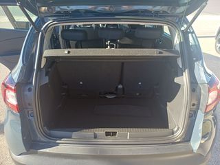 Renault Captur 2018-thumb-16
