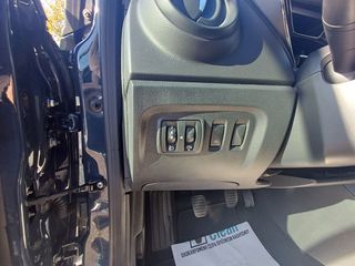 Renault Captur 2018-thumb-25