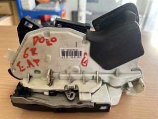Seat/Skoda/VW κλειδαριά εμπρός αριστερή 7PIN 5K1837015D