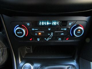 Ford Focus 2018 ST-LINE NAVI ΚΛΙΜΑ ΚΑΜΕΡΑ ΘΕΡΜΑΙΝΟΜΕΝΑ ''PRODRIVE''-thumb-57