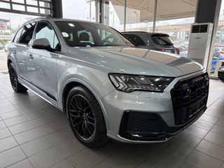 Audi Q7 2023 3.0TDI QUATTRO HYBRID S-LINE 7SEATS!