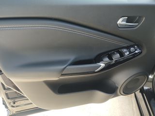 Nissan Juke 2023 PREMIERE EDITION-thumb-19