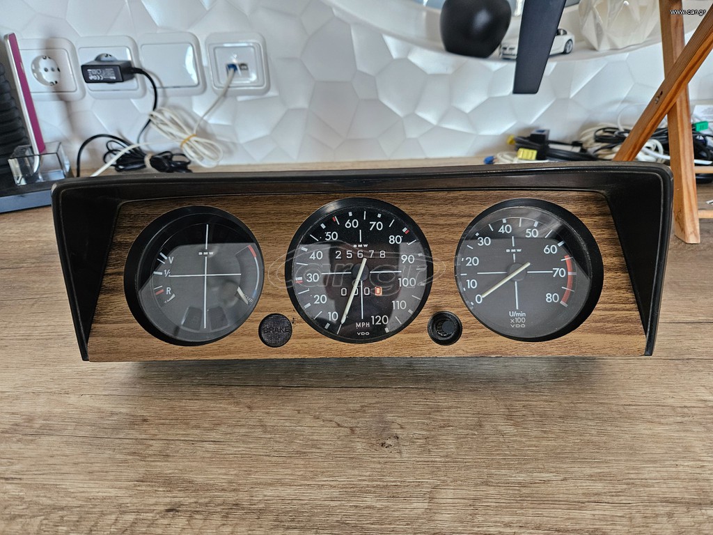 BMW E10 2002