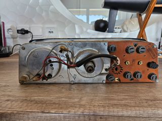 BMW E10 2002-thumb-6