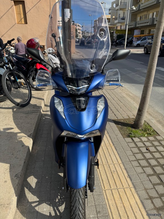 Honda SH 150i 2025