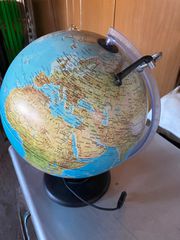 Φωτιστικό υδρόγειος