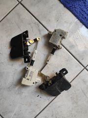 PORSCHE CAYENNE 955  ΚΛΕΙΔΑΡΙΑ ΠΙΣΩ ΤΖΑΜΟΠΟΡΤΑΣ 7L5 827 761