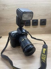 DSLR CAMERA