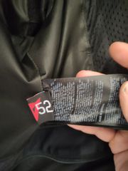 Dainese D-dry-thumb-3