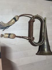 Συλλεκτική  σάλπιγγα σηματοδότησης των 23ων Βασιλικών Ουαλών Τυφεκιοφόρων
Σε άριστη κατάσταση