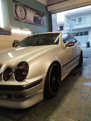 Mercedes-Benz CLK 200 2004