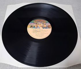 Kiss – Dynasty LP-thumb-2