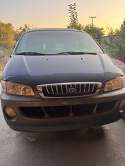 Hyundai H-1 2005-thumb-1