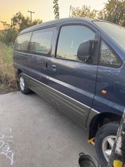Hyundai H-1 2005-thumb-2