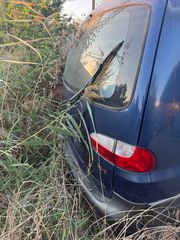 Hyundai H-1 2005-thumb-4