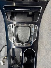 ΚΟΝΣΟΛΑ ΜΕRCEDES C CLASS (W205) MONTEΛΟ 2014-2021