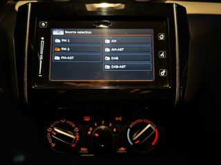 Suzuki Swift 2017 FULL EXTRA-thumb-15
